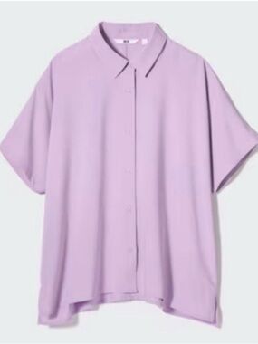 Uniqlo Lavender Short-Sleeve Button-Down Shirt